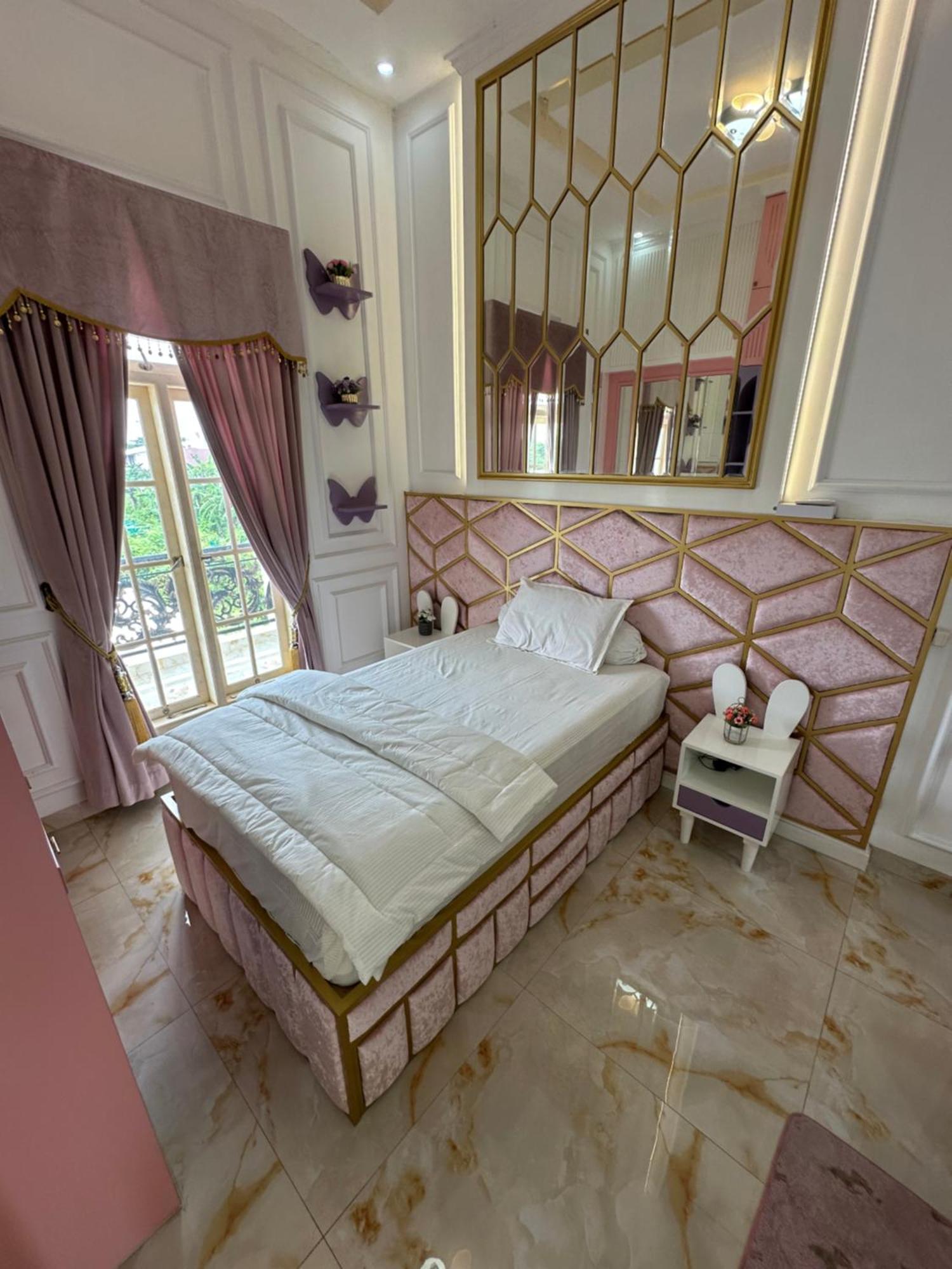 Villa Rumah Putih Jogja Jogjacarta Exterior foto